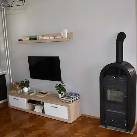 Jol Jarsz Vele * Balatonfenyves