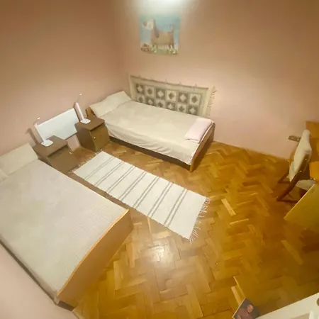 Jol Jarsz Vele * بالاتونفينيفيس