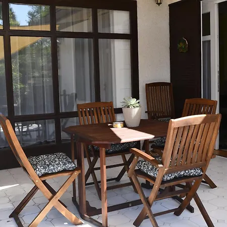 بيت للعطل Jol Jarsz Vele بالاتونفينيفيس