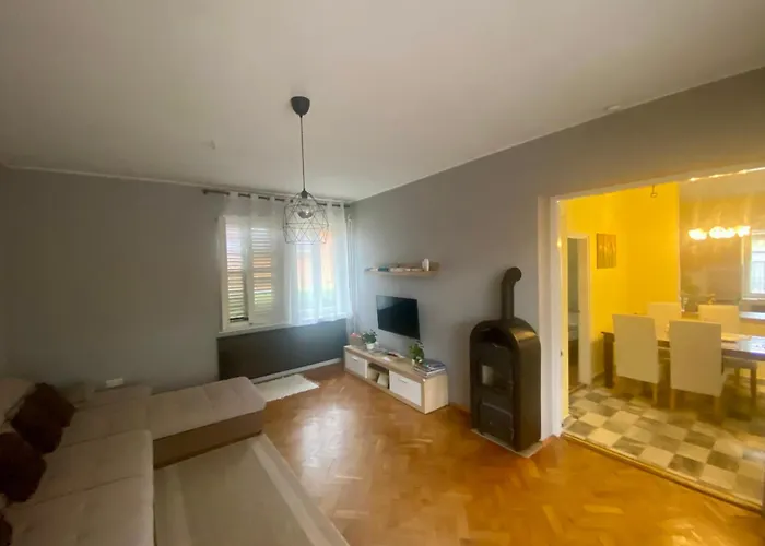 Jol Jarsz Vele Дом отдыха *