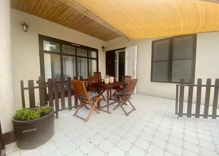 Дом отдыха Jol Jarsz Vele