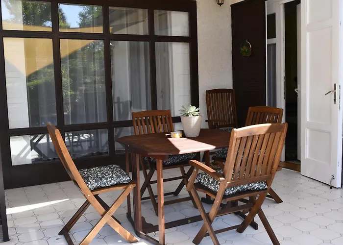 別荘 Jol Jarsz Vele バラトンフェニヴェシュ