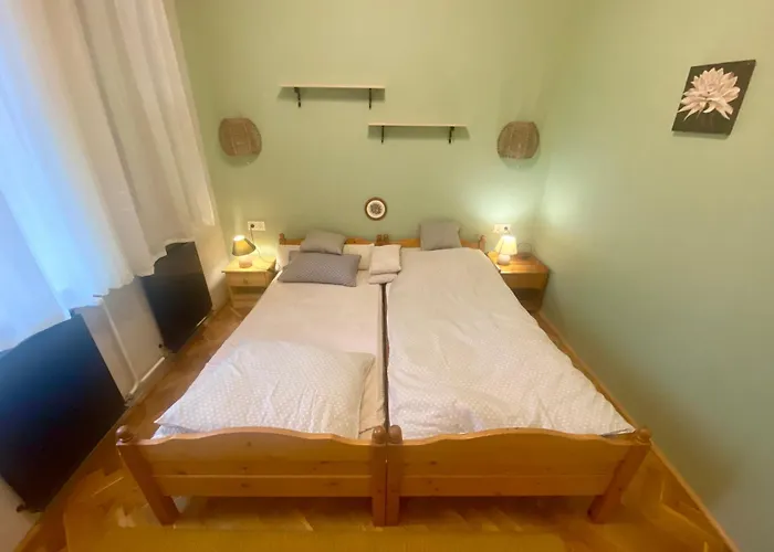 Jol Jarsz Vele * バラトンフェニヴェシュ