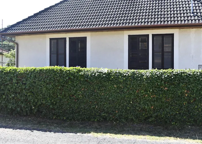 別荘 Jol Jarsz Vele バラトンフェニヴェシュ