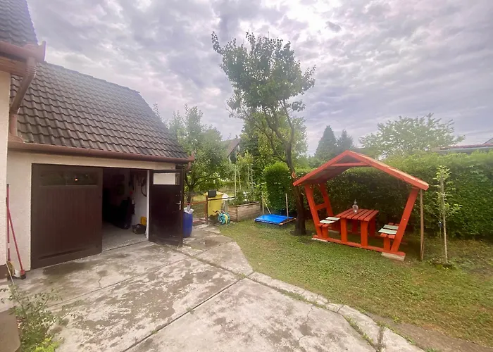 Jol Jarsz Vele 別荘 バラトンフェニヴェシュ